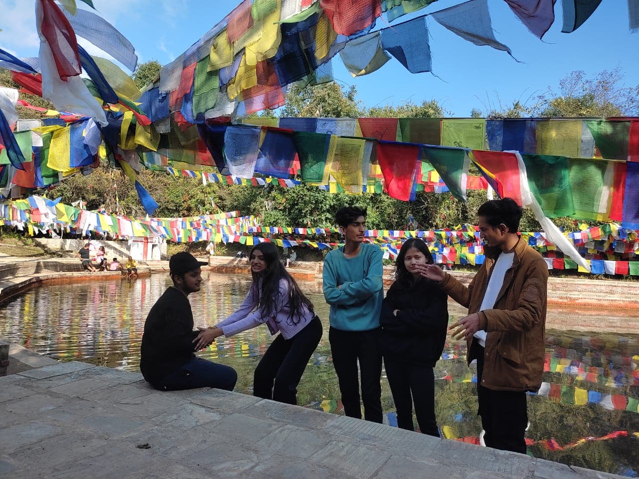 Manichud Hike photo 1